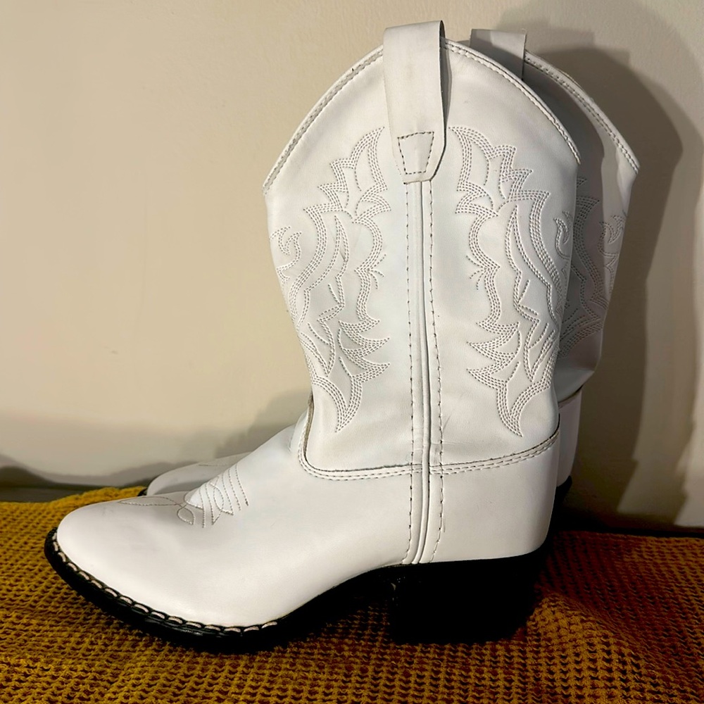 Western White Kids Boots